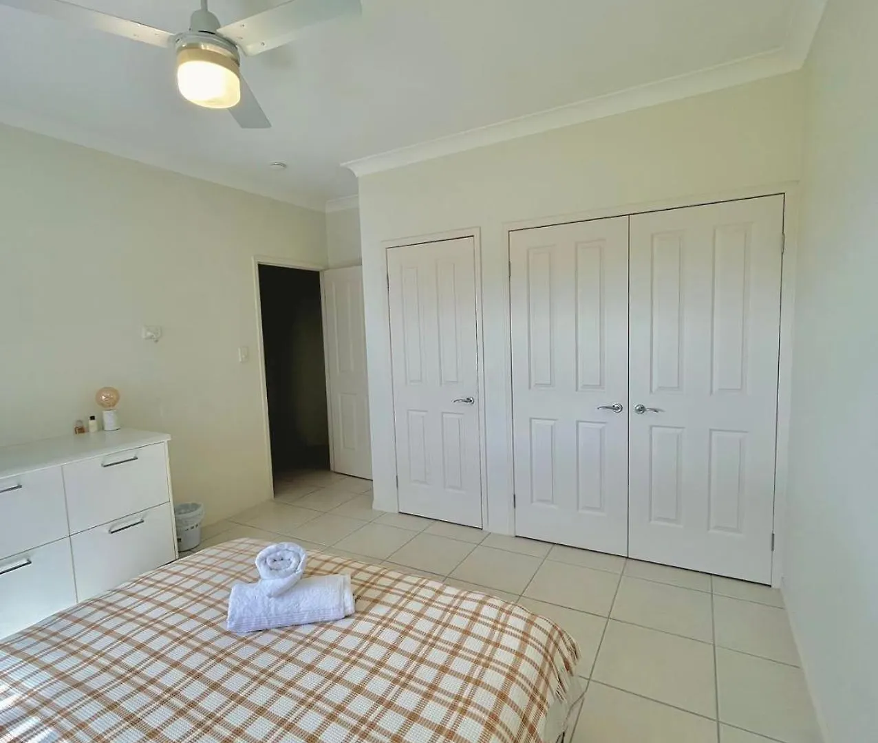 7 Bedrooms 20 Mins To City 25 Acres Of Green Space Brisbane 0*,